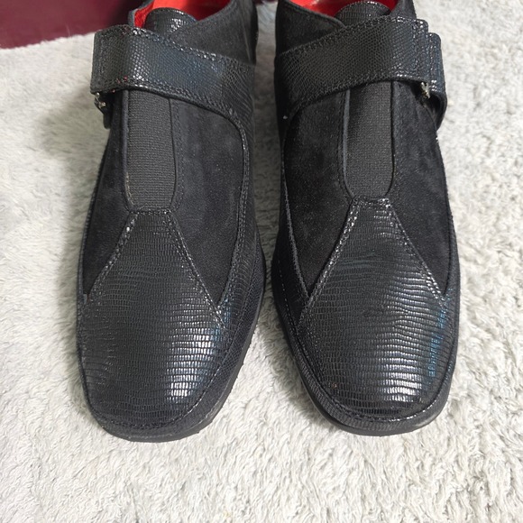 Amalfi by Rangoni Womens Black Italian Suede Leather Lined Monk Strap Loafers 9M - Picture 4 of 7